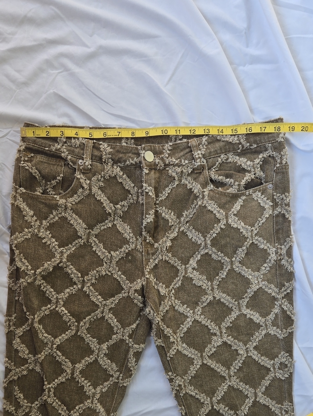 Men's Very Cool Olive Jeans Interesting All Over Pattern Front/Back All Cotton - Picture 3 of 5